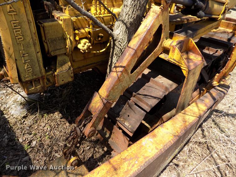 image for item DE1135 1936 Caterpillar RD4 dozer