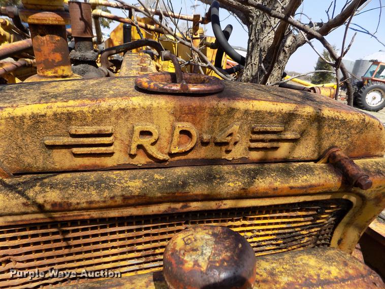 image for item DE1135 1936 Caterpillar RD4 dozer