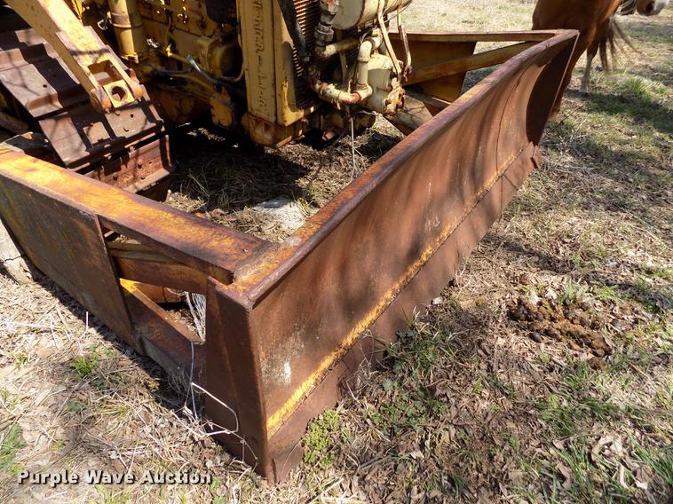 image for item DE1135 1936 Caterpillar RD4 dozer