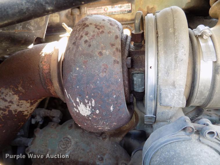 image for item DE1137 1998 Freightliner Century Class semi truck