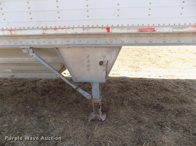 image for item DE1138 1999 Wilson DWH-400 Pace Setter double hopper bottom grain trailer