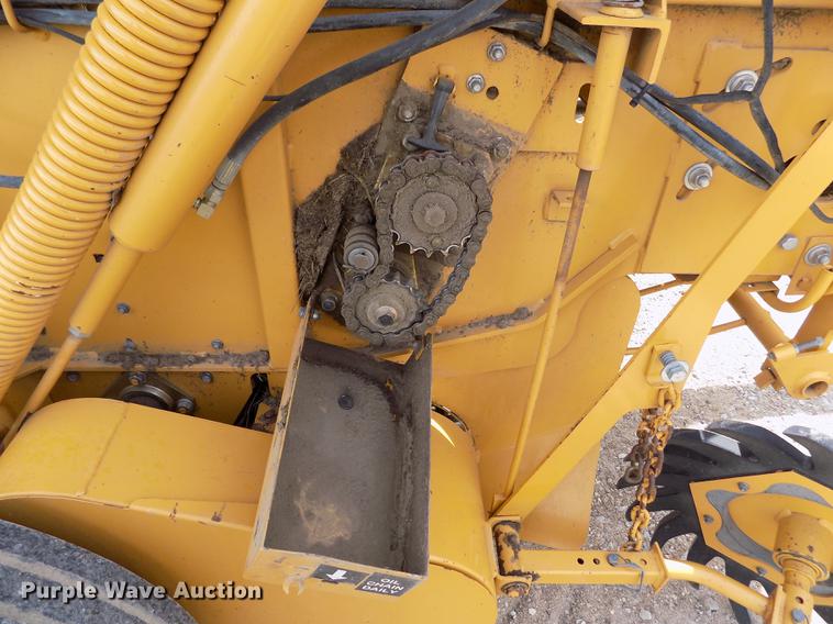 image for item DE1154 1999 Vermeer 504 Super I round baler