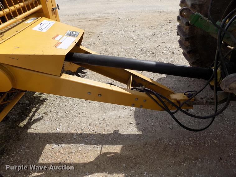 image for item DE1154 1999 Vermeer 504 Super I round baler