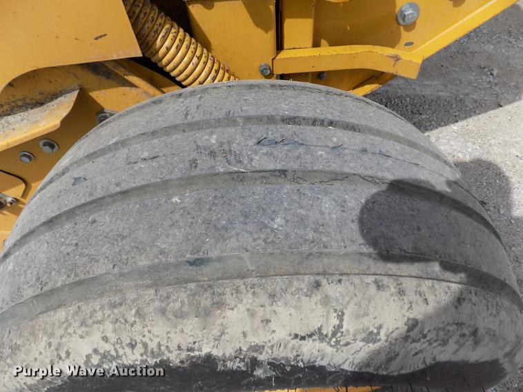 image for item DE1154 1999 Vermeer 504 Super I round baler