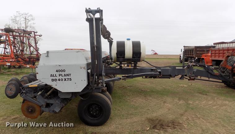 image for item DE1163 1999 CrustBuster 4000 All Plant grain drill