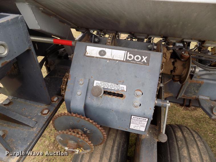 image for item DE1163 1999 CrustBuster 4000 All Plant grain drill