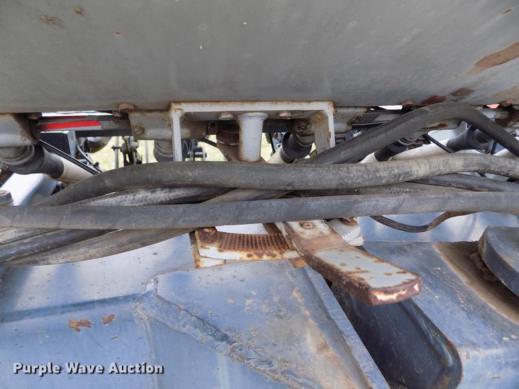 image for item DE1163 1999 CrustBuster 4000 All Plant grain drill