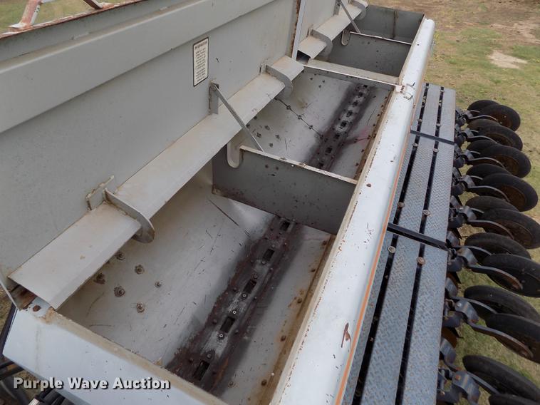 image for item DE1163 1999 CrustBuster 4000 All Plant grain drill