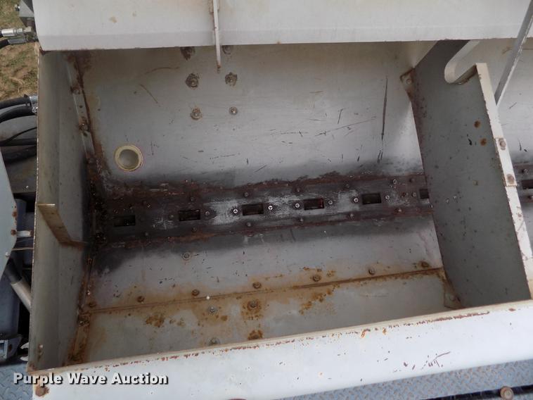 image for item DE1163 1999 CrustBuster 4000 All Plant grain drill