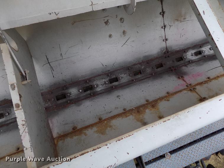 image for item DE1163 1999 CrustBuster 4000 All Plant grain drill