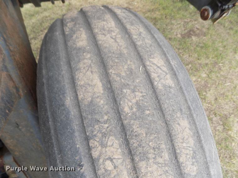 image for item DE1163 1999 CrustBuster 4000 All Plant grain drill