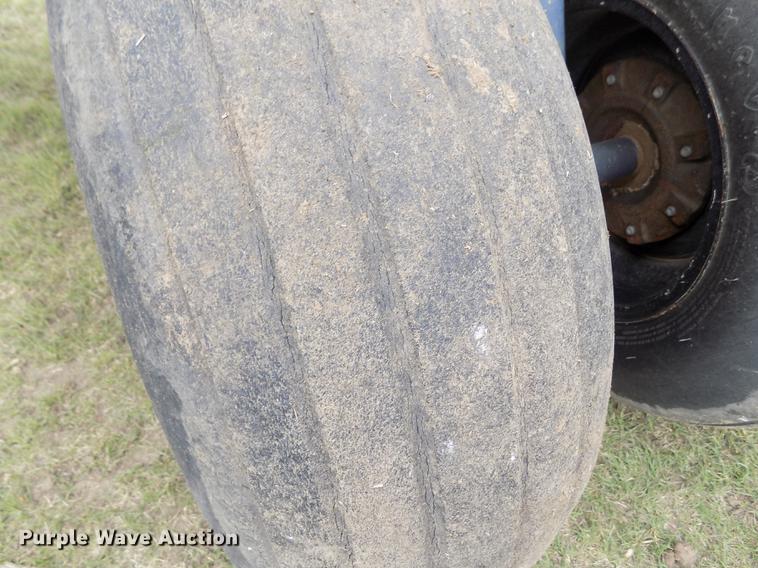 image for item DE1163 1999 CrustBuster 4000 All Plant grain drill