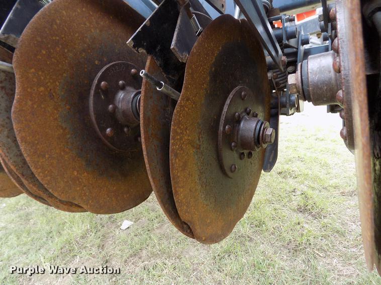 image for item DE1163 1999 CrustBuster 4000 All Plant grain drill