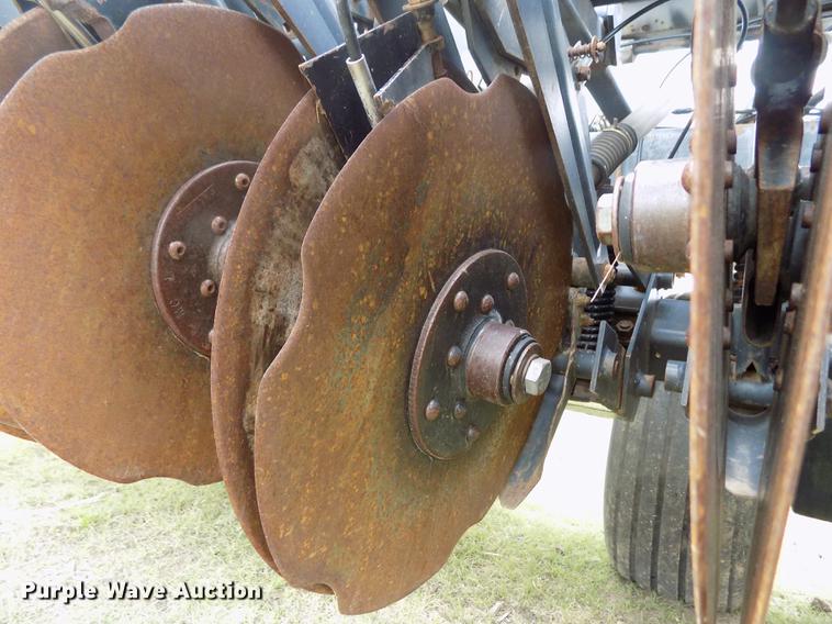 image for item DE1163 1999 CrustBuster 4000 All Plant grain drill