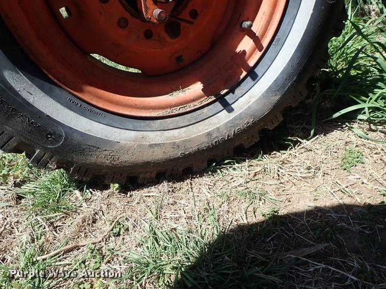 image for item DF1085 (2) New Idea grain drills