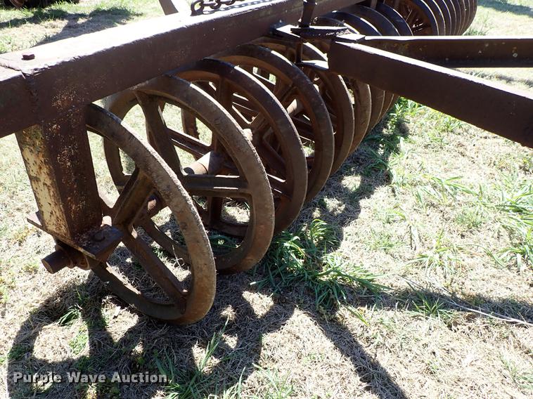 image for item DF1087 (3) cultipackers