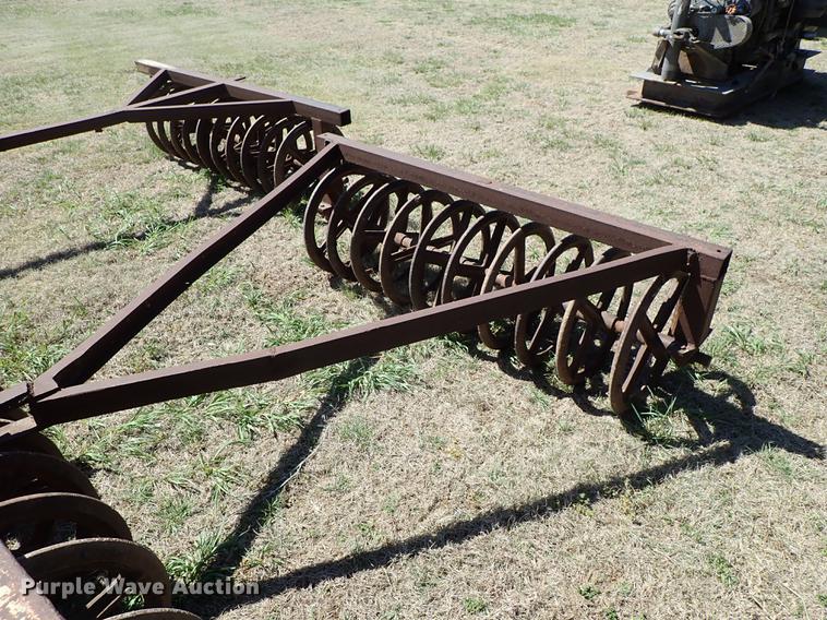 image for item DF1087 (3) cultipackers