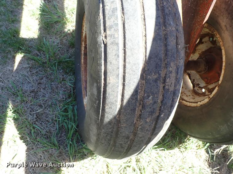 image for item DF1088 Bush Hog tandem disk