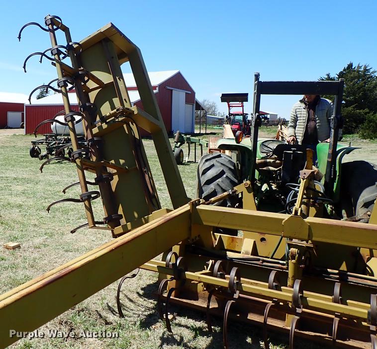 image for item DF1088 Bush Hog tandem disk