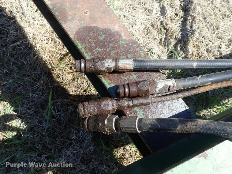 image for item DF1089 John Deere 1010 field cultivator