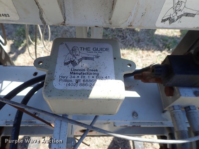 image for item DF1091 Lincoln Creek Mfg. The Guide quick hitch three point row crop guidance