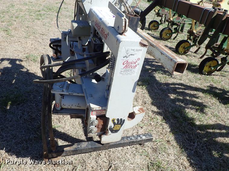 image for item DF1091 Lincoln Creek Mfg. The Guide quick hitch three point row crop guidance