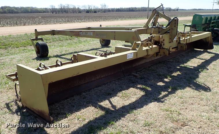 image for item DF1093 Eversman 2400 land planer