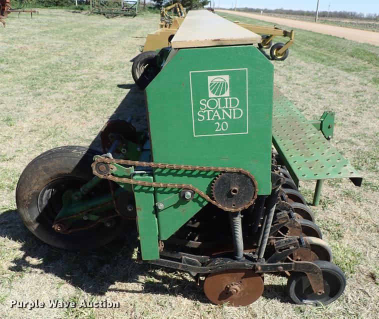 image for item DF1094 Great Plains Solid Stand 20 grain drill