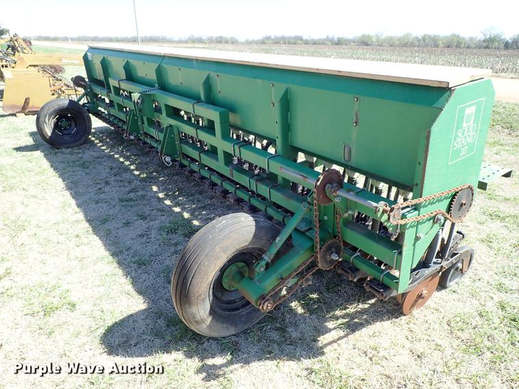 image for item DF1094 Great Plains Solid Stand 20 grain drill