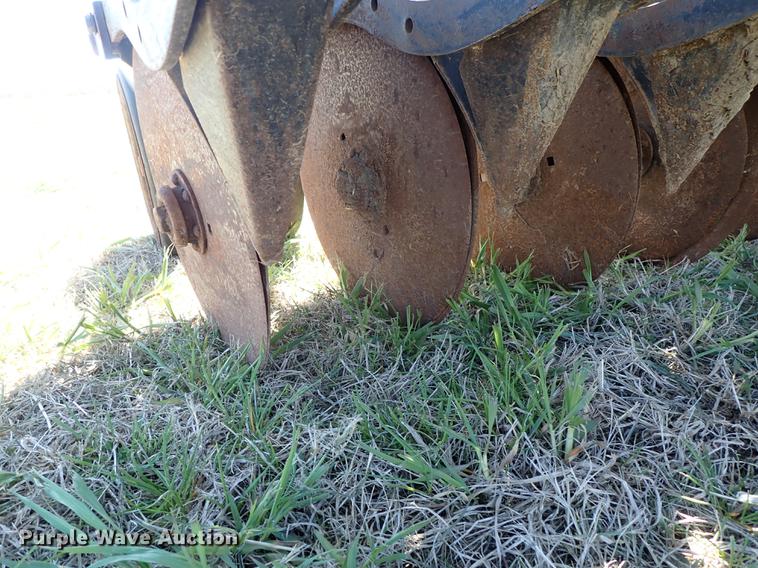 image for item DF1094 Great Plains Solid Stand 20 grain drill