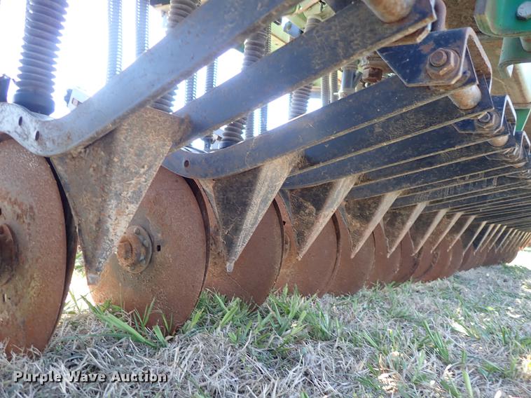 image for item DF1094 Great Plains Solid Stand 20 grain drill