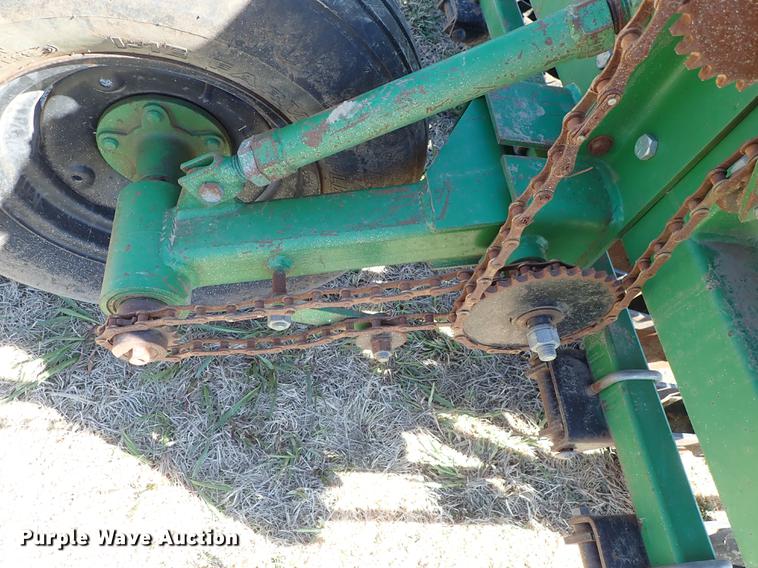 image for item DF1094 Great Plains Solid Stand 20 grain drill