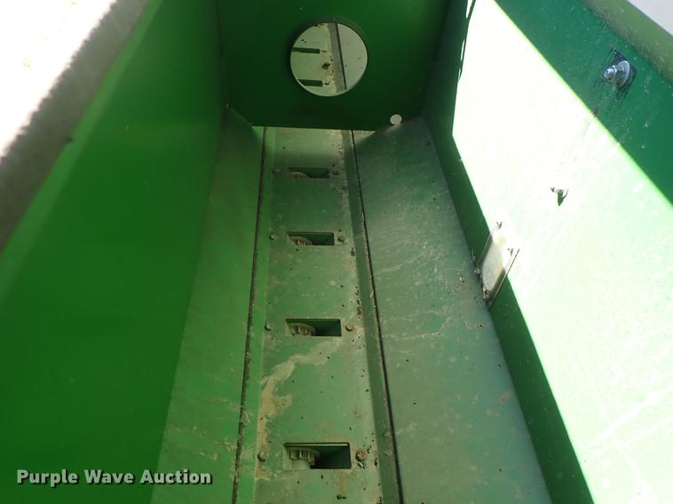 image for item DF1094 Great Plains Solid Stand 20 grain drill