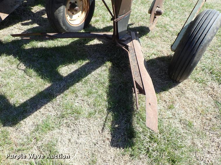 image for item DF1095 Flex King KB-15 sweep plow