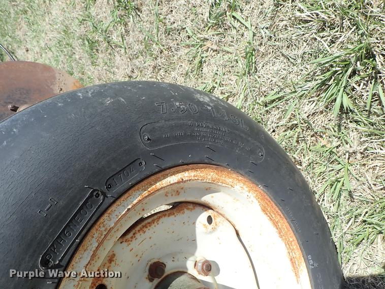 image for item DF1095 Flex King KB-15 sweep plow