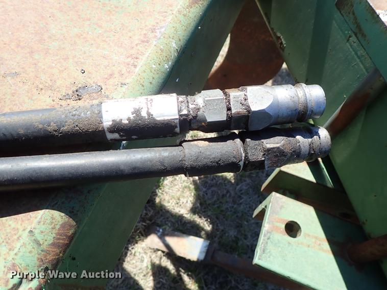 image for item DF1096 John Deere 915 ripper