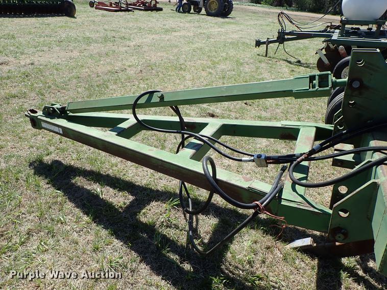 image for item DF1096 John Deere 915 ripper
