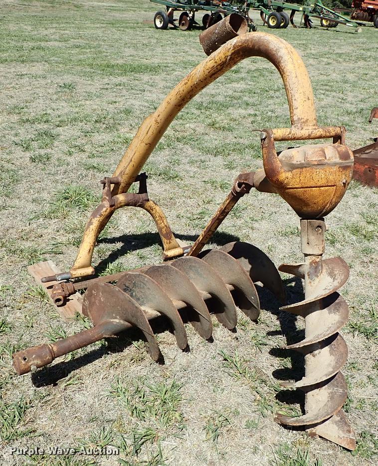 image for item DF1100 Post hole digger