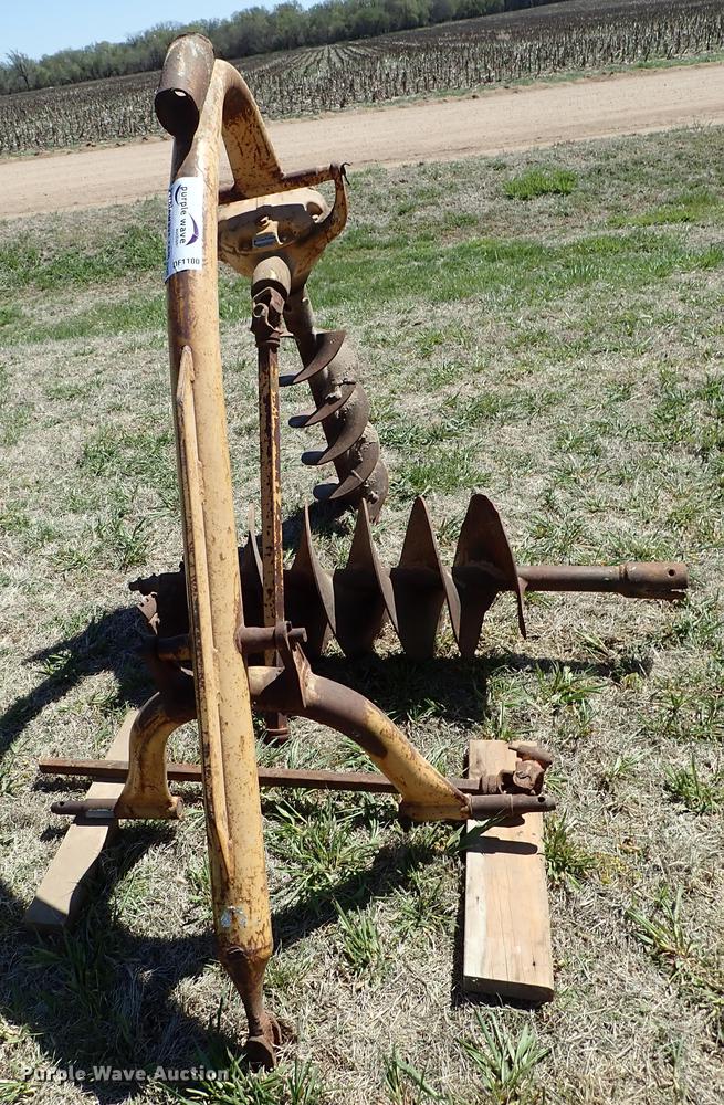 image for item DF1100 Post hole digger