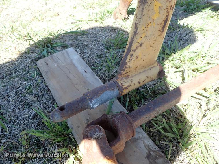 image for item DF1100 Post hole digger