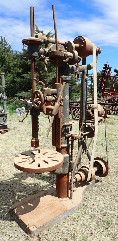 image for item DF1101 English Tool & Supply drill press