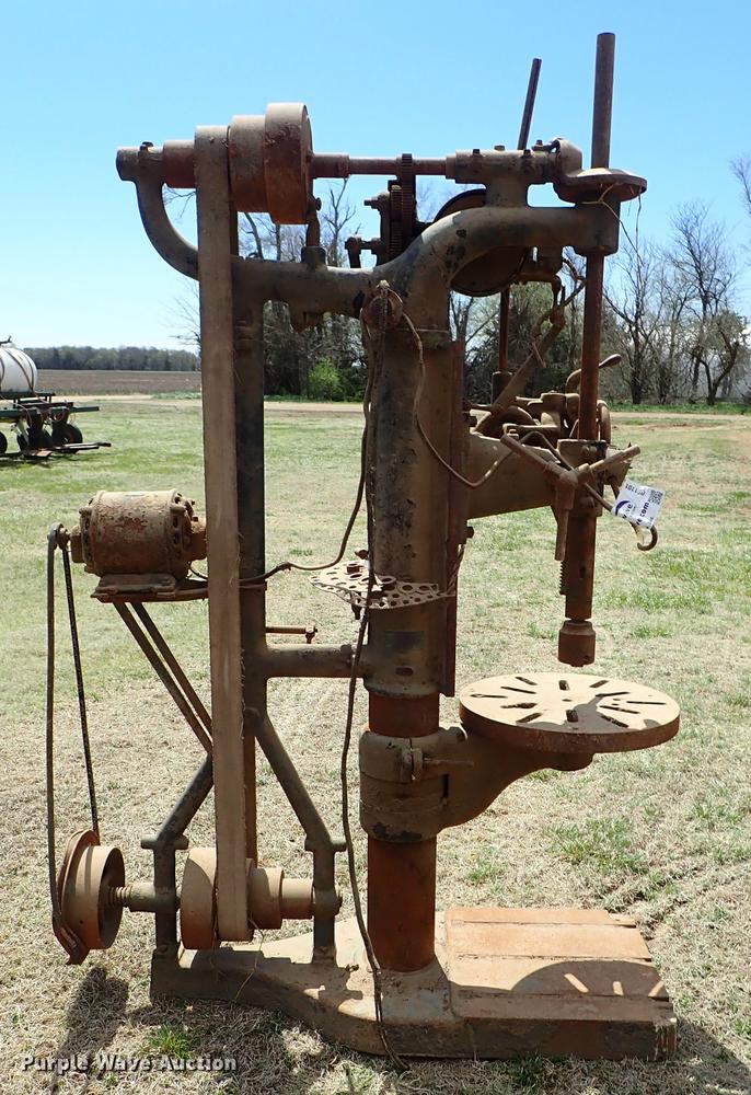 image for item DF1101 English Tool & Supply drill press