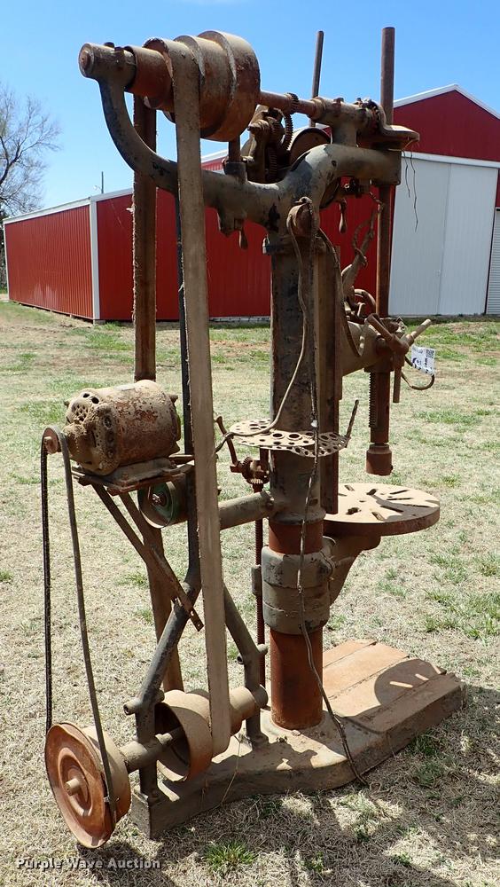 image for item DF1101 English Tool & Supply drill press