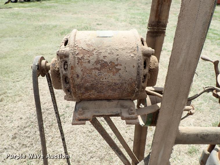 image for item DF1101 English Tool & Supply drill press