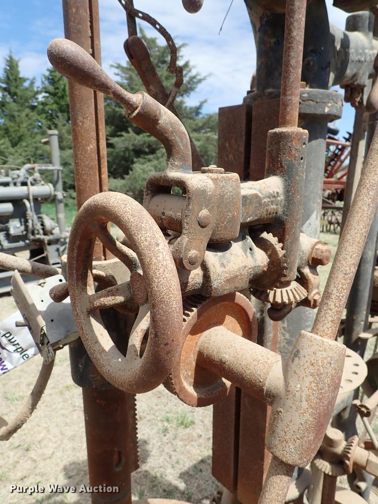 image for item DF1101 English Tool & Supply drill press