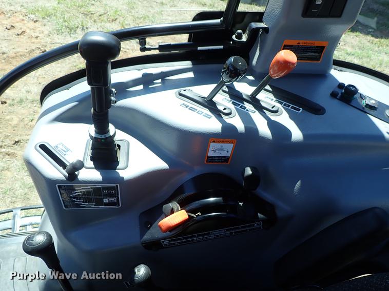 image for item DF1102 Mahindra mPower 75P MFWD tractor