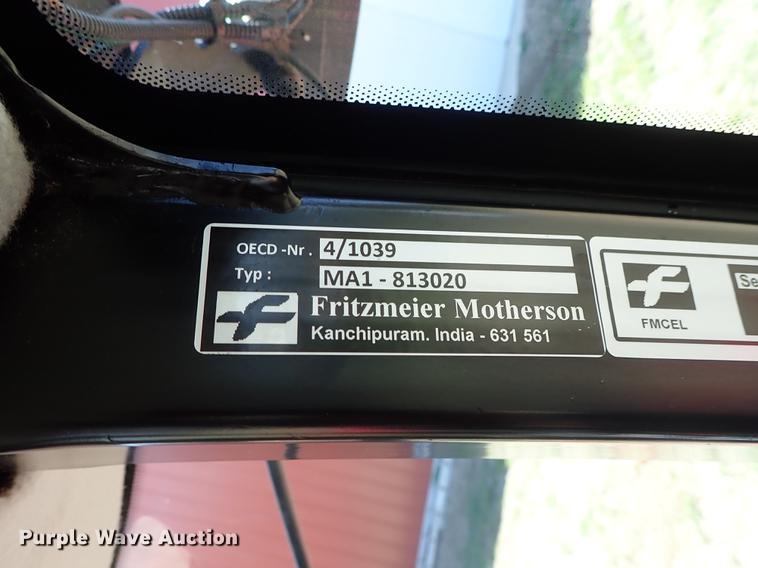 image for item DF1102 Mahindra mPower 75P MFWD tractor