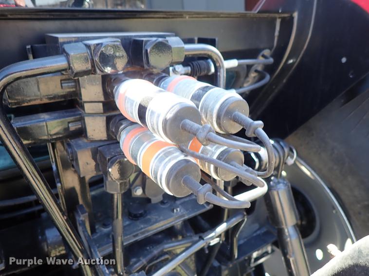 image for item DF1102 Mahindra mPower 75P MFWD tractor