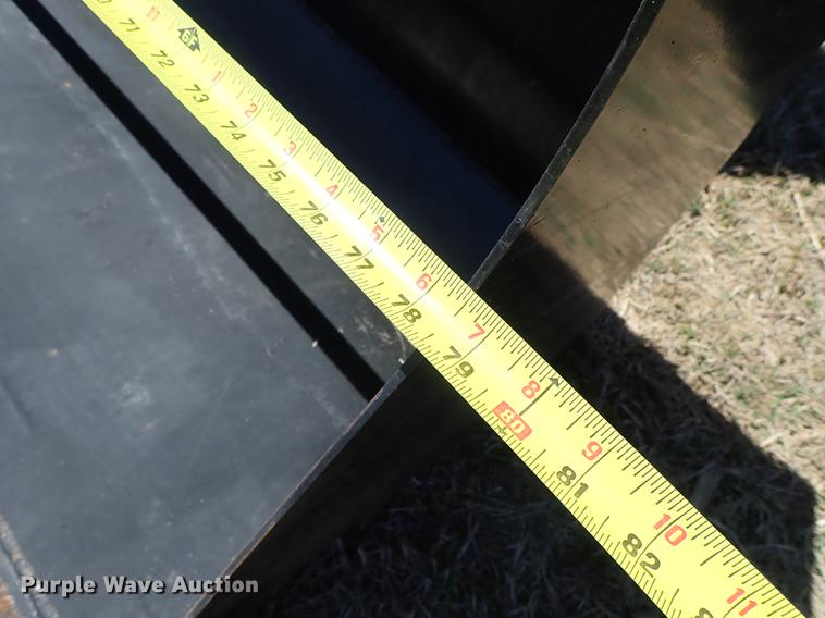 image for item DF1102 Mahindra mPower 75P MFWD tractor