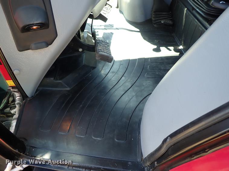 image for item DF1102 Mahindra mPower 75P MFWD tractor